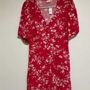 GAP Women's Red and White Floral Midi Dress
